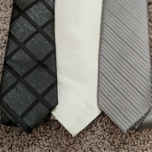 Men's Ties - Picture 4 of 5